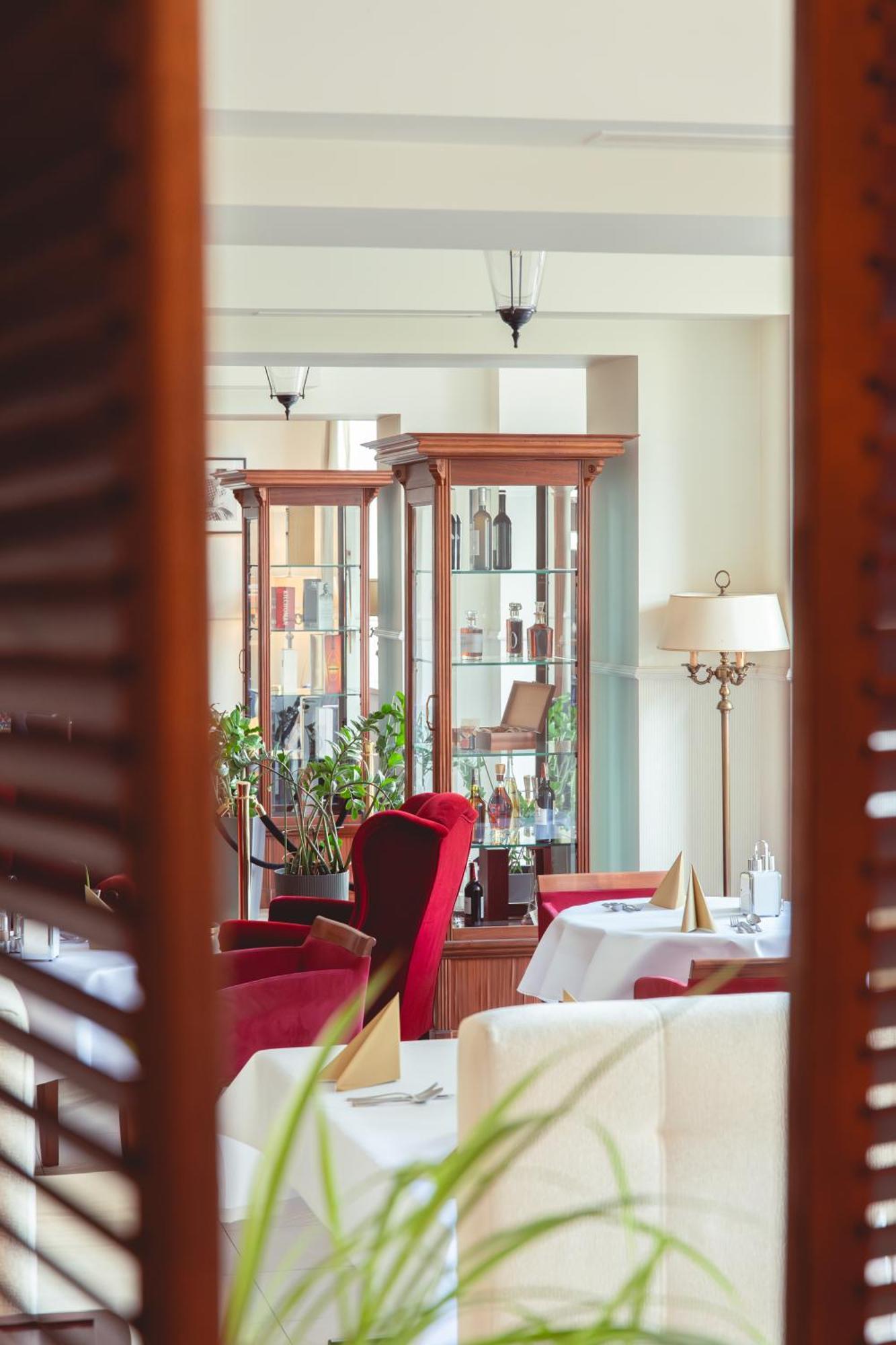 Hotel Skala Бяла Подласка Екстериор снимка
